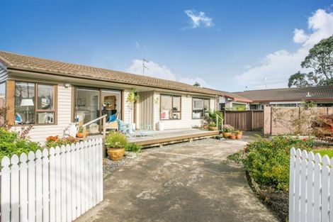 Photo of property in 1/97 Nelson Street, Howick, Auckland, 2014