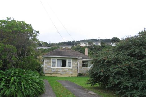 Photo of property in 5 Park Avenue, Tawa, Wellington, 5028
