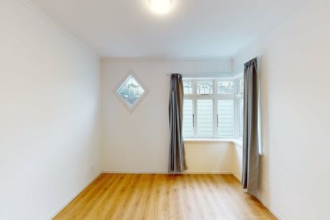 Photo of property in 397 Karori Road, Karori, Wellington, 6012