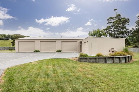 Photo of property in 2195 Waimarama Road, Waimarama, Havelock North, 4294