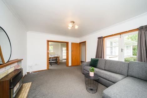 Photo of property in 32 Parkland Crescent, Terrace End, Palmerston North, 4410