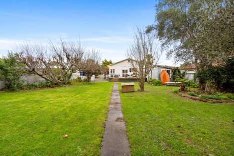 Photo of property in 11 Moeller Street, Taradale, Napier, 4112