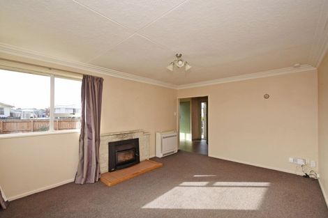 Photo of property in 15 Burns Street, Kew, Invercargill, 9812