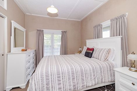 Photo of property in 12 Central Avenue, Gonville, Whanganui, 4501