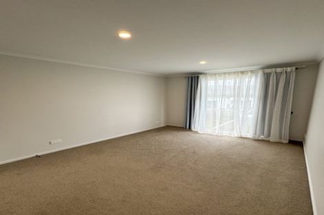 Photo of property in 26 Ian Morrison Road, Hobsonville, Auckland, 0616