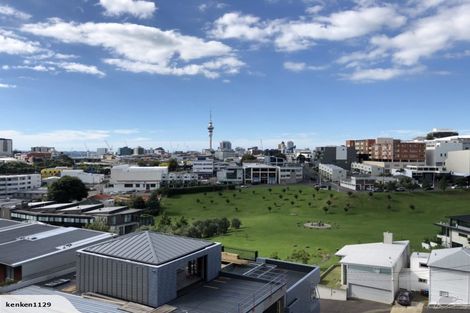 Photo of property in 1b/5 Charlotte Street, Eden Terrace, Auckland, 1021