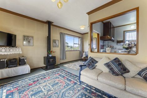 Photo of property in 83180 State Highway 2, Eketahuna, 4993