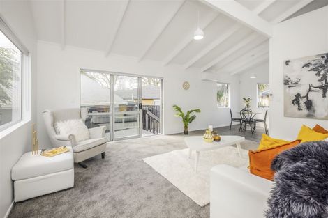 Photo of property in 1/125 Settlement Road, Papakura, 2110