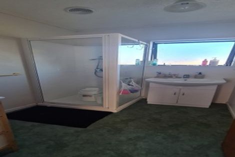 Photo of property in 7 Alidade Place, Massey, Auckland, 0614