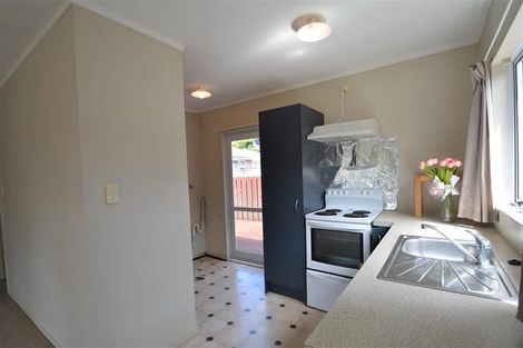 Photo of property in 10 Megan Avenue, Pakuranga Heights, Auckland, 2010