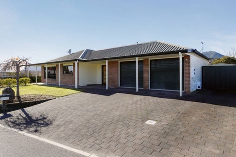 Photo of property in 56 Balmoral Drive, Hilltop, Taupo, 3330