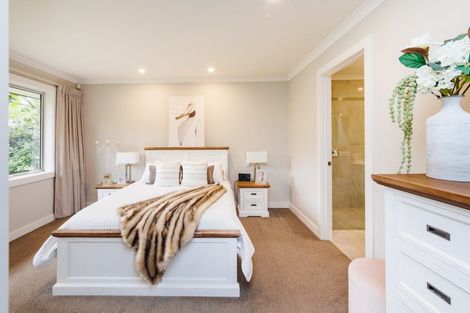 Photo of property in 9 Riverstone Grove, Hokowhitu, Palmerston North, 4410