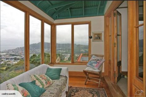 Photo of property in 14 Dorking Road, Brooklyn, Wellington, 6021