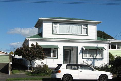 Photo of property in 7 Massey Street, Westown, New Plymouth, 4310