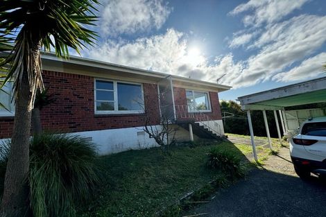 Photo of property in 2/73 Lake Road, Northcote, Auckland, 0627