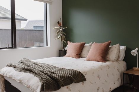 Photo of property in 9 Kaiwaru Place, Waikanae, 5036