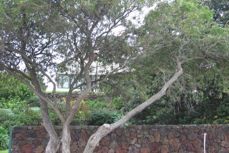 Photo of property in 83 The Parade, Bucklands Beach, Auckland, 2012