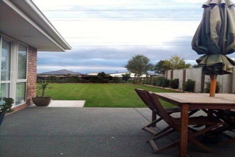 Photo of property in 21 Champagne Avenue, Yaldhurst, Christchurch, 8042