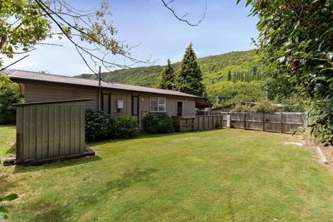 Photo of property in 24 Norfolk Street, Arrowtown, 9302