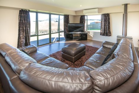 Photo of property in 195 Mound Road, Broomfield, 7482