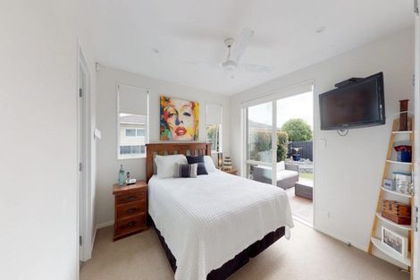 Photo of property in 24a Bunnythorpe Road, Papakura, 2110