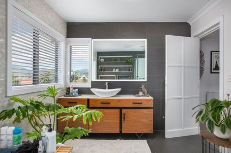 Photo of property in 249 Manly Street, Paraparaumu Beach, Paraparaumu, 5032