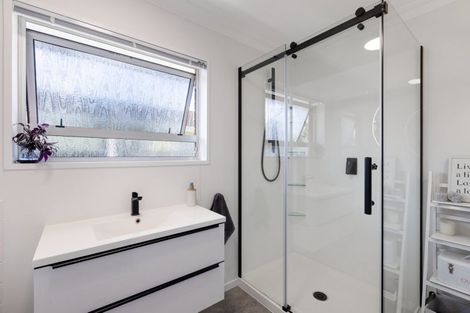 Photo of property in 99b Eighth Avenue, Tauranga, 3110