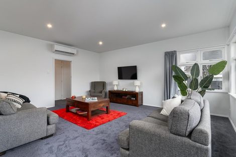 Photo of property in 2a Lansdowne Crescent, Lansdowne, Masterton, 5810