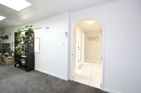 Photo of property in 39 Glamorgan Avenue, Tamatea, Napier, 4112