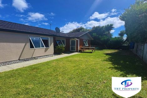 Photo of property in 10 Portrush Lane, Takanini, 2112