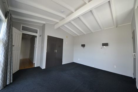 Photo of property in 16 Nutsey Avenue, Northcote, Auckland, 0627