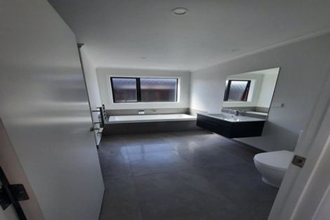 Photo of property in 33 Trewern Avenue, Chartwell, Hamilton, 3210