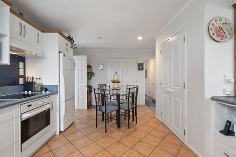 Photo of property in 1960 Parewanui Road, Parewanui, Bulls, 4894