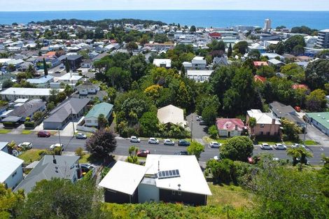 Photo of property in 67a Fulford Street, New Plymouth, 4310