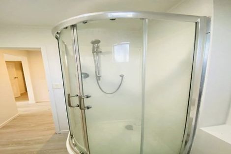 Photo of property in 3/10 Westward Ho, Glen Eden, Auckland, 0602