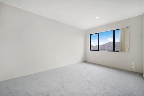 Photo of property in 92b Naylors Drive, Mangere, Auckland, 2022