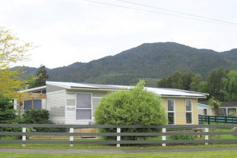 Photo of property in 20 Stirling Street, Te Aroha, 3320