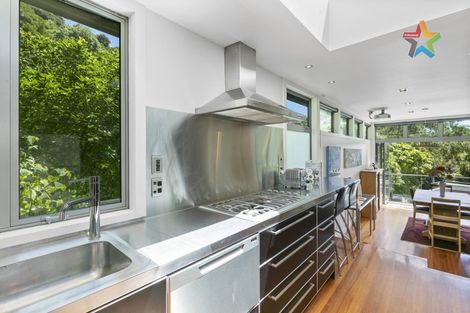 Photo of property in 2d Waitohu Road, York Bay, Lower Hutt, 5013