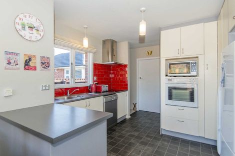 Photo of property in 17 Stanbury Avenue, Somerfield, Christchurch, 8024