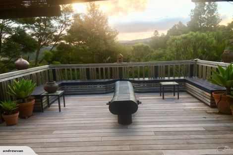 Photo of property in 709a South Titirangi Road, Titirangi, Auckland, 0604