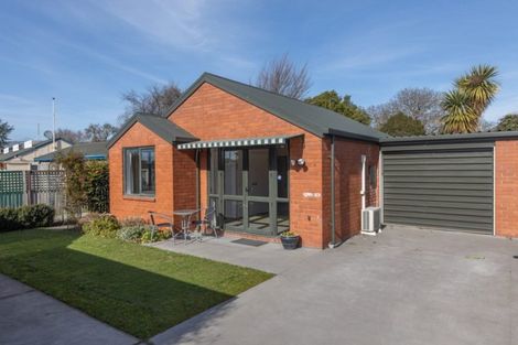 Photo of property in 38d Ensors Road, Opawa, Christchurch, 8023