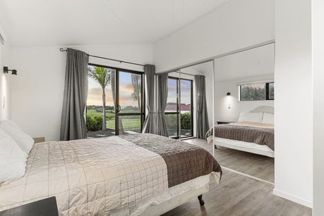 Photo of property in 337a Clarks Beach Road, Clarks Beach, Pukekohe, 2679