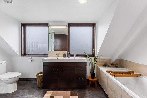 Photo of property in 8 Payling Lane, Mairehau, Christchurch, 8052