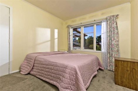 Photo of property in 61 Wilsher Crescent, Henderson, Auckland, 0612