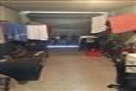 Photo of property in 1/2 Gregg Place, Sunnyvale, Auckland, 0612