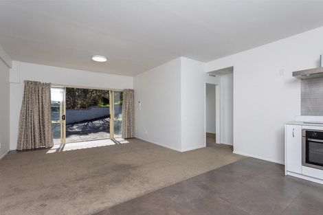 Photo of property in 1/25 Brunton Place, Glenfield, Auckland, 0629