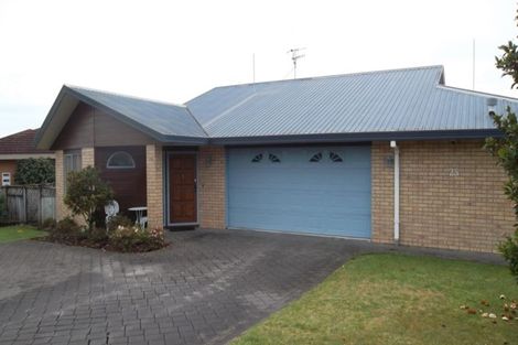 Photo of property in 25 Meadowviews Drive, Welcome Bay, Tauranga, 3112