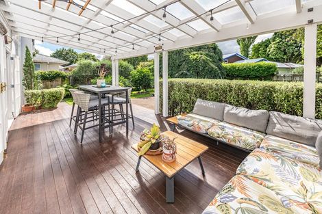 Photo of property in 9 Selwyn Crescent, College Estate, Whanganui, 4500