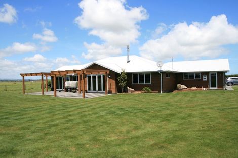 Photo of property in 186 Austin Road, Dairy Flat, Albany, 0794