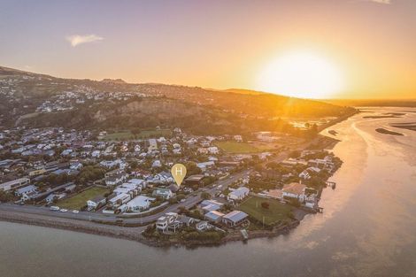 Photo of property in 87 Beachville Road, Redcliffs, Christchurch, 8081